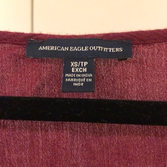 AE Cropped Shirt - Picture 2 of 4